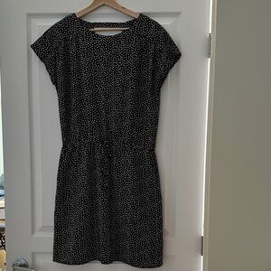 Vero Moda Black & White Polka Dot Dress with Back Cutout & Pockets – Size Medium
